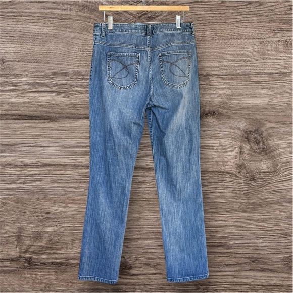 Chico’s Platinum Denim Ultimate Fit Slim Leg Jeans - Picture 2 of 16